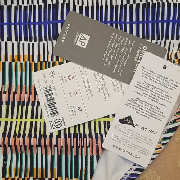 SOLD. ATHLETA WOMEN'S PRISMATIC SCOOP SWIMSUIT XS - Picture 6 of 6